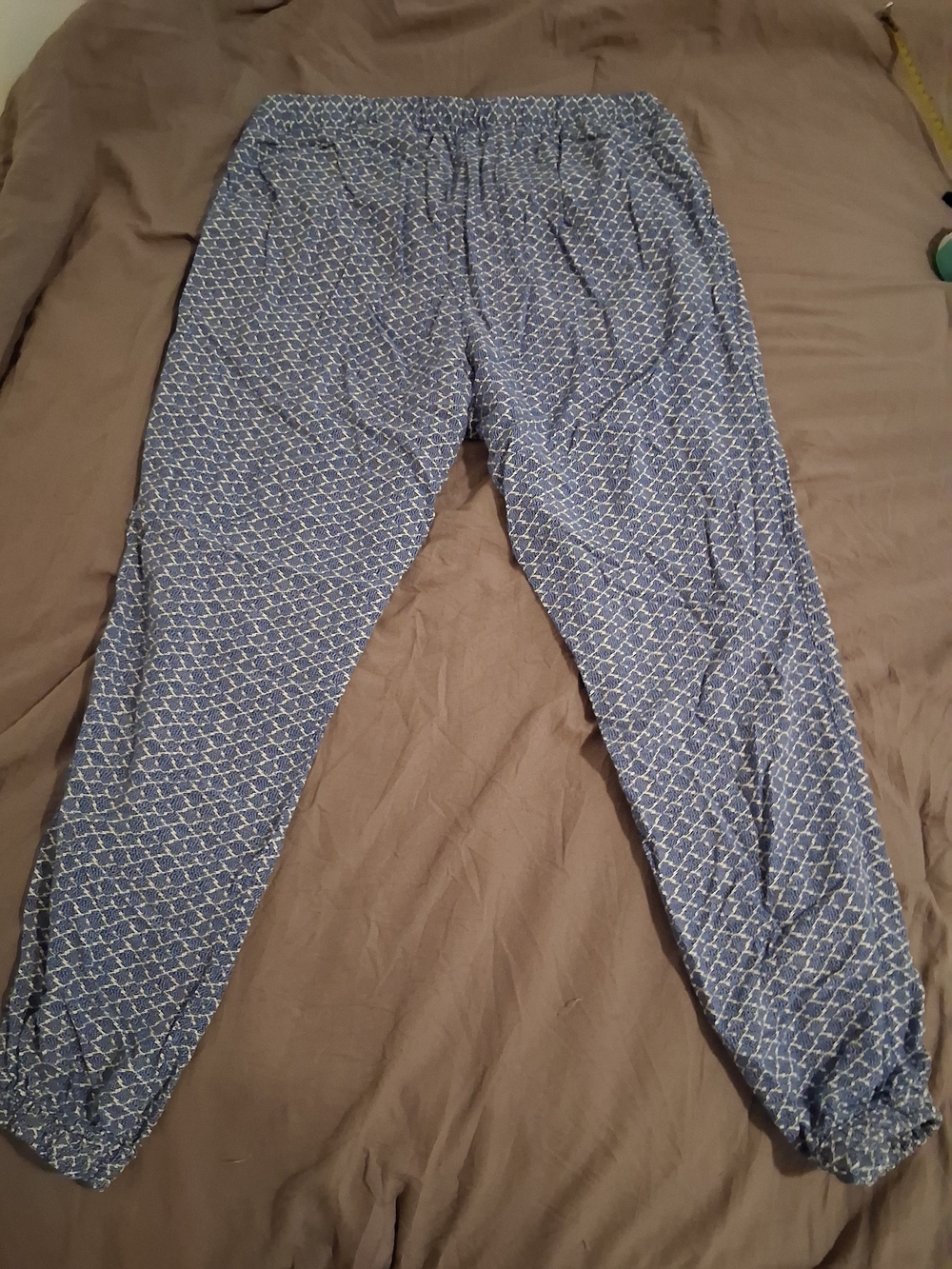 Old Navy Blue Pattern Drawstring Joggers - Picture 7 of 9